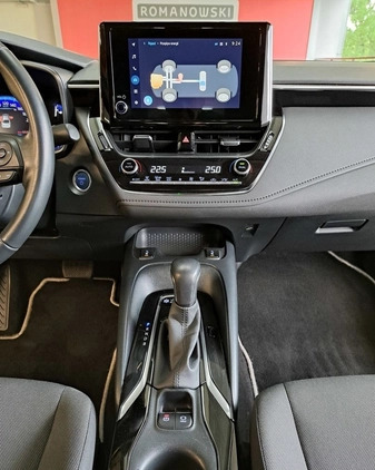Toyota Corolla cena 102780 przebieg: 35326, rok produkcji 2022 z Kraków małe 562